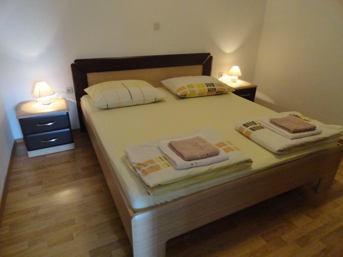 Appartement Tona à Rovinjsko Selo Extérieur photo