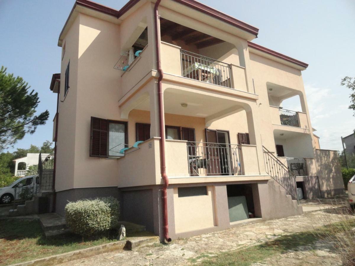 Appartement Tona à Rovinjsko Selo Extérieur photo